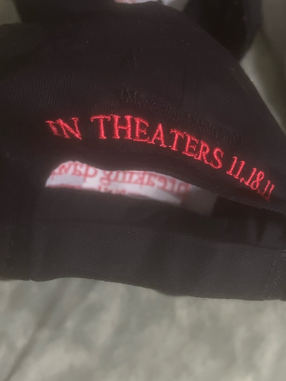 Twilight Saga Breaking Dawn RETRO Cap/Hat Orig Movie Official NEW 2011 Robert P - Picture 10 of 13